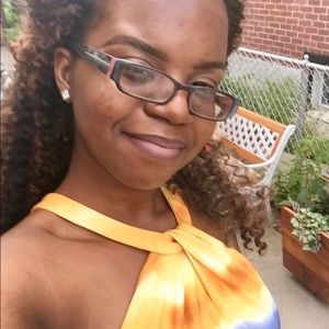 Meet your Posher, Ashley